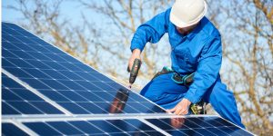 Installation Maintenance Panneaux Solaires Photovoltaïques à Beaumat